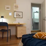 Wellstay Downtown - Pensión