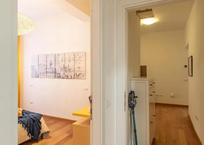 Wellstay Downtown - Casa de hóspedes